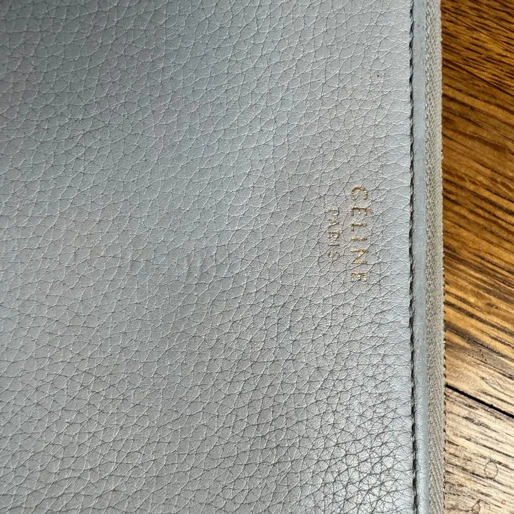 🩷LAST CHANCE🩷 Celine Gray & Pink Zippy Wallet - Picture 5 of 12